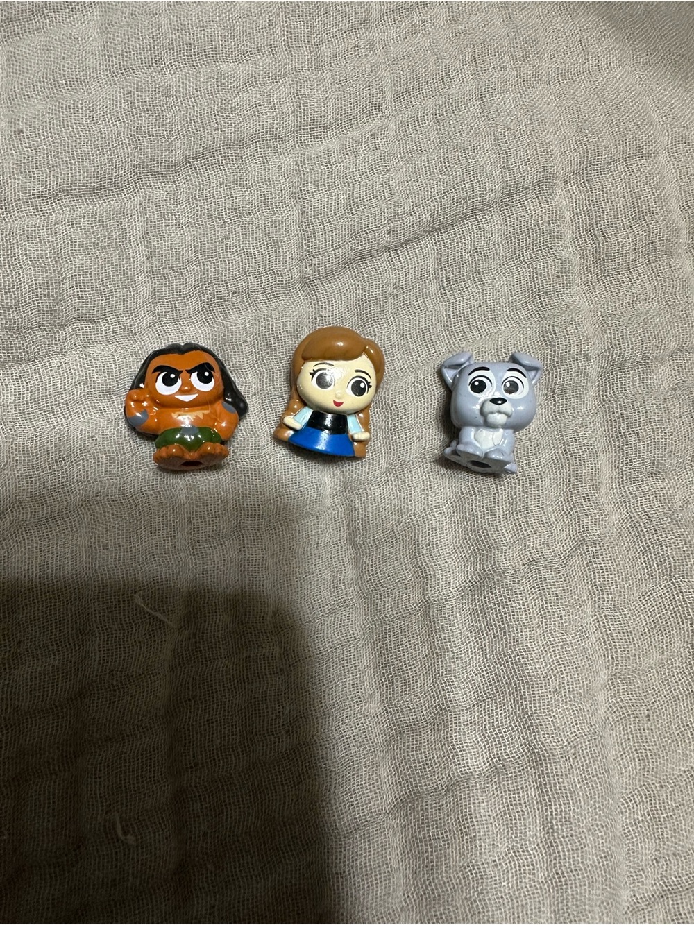 Disney Doorables squishalots Anna Maui and tramp
